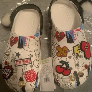 NWT Limited Release Cruella Crocs. M8/W10